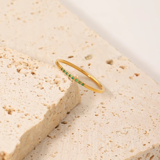 Emerald Zircoin minimal Ring