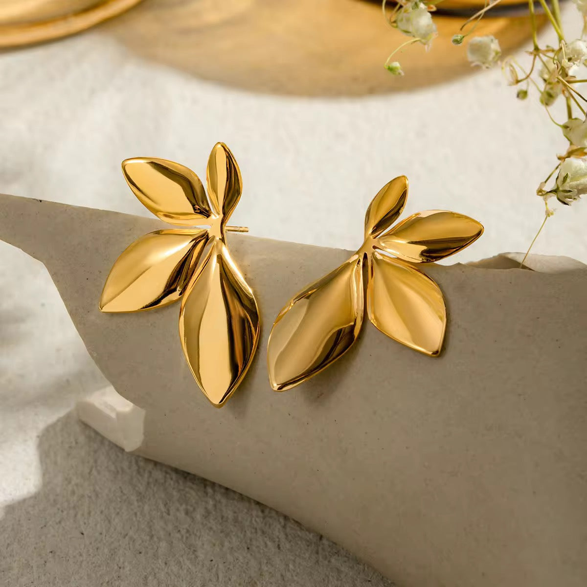 Tulip earrings