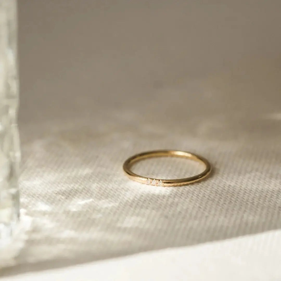 Zirconia Minimalist Diamond Ring