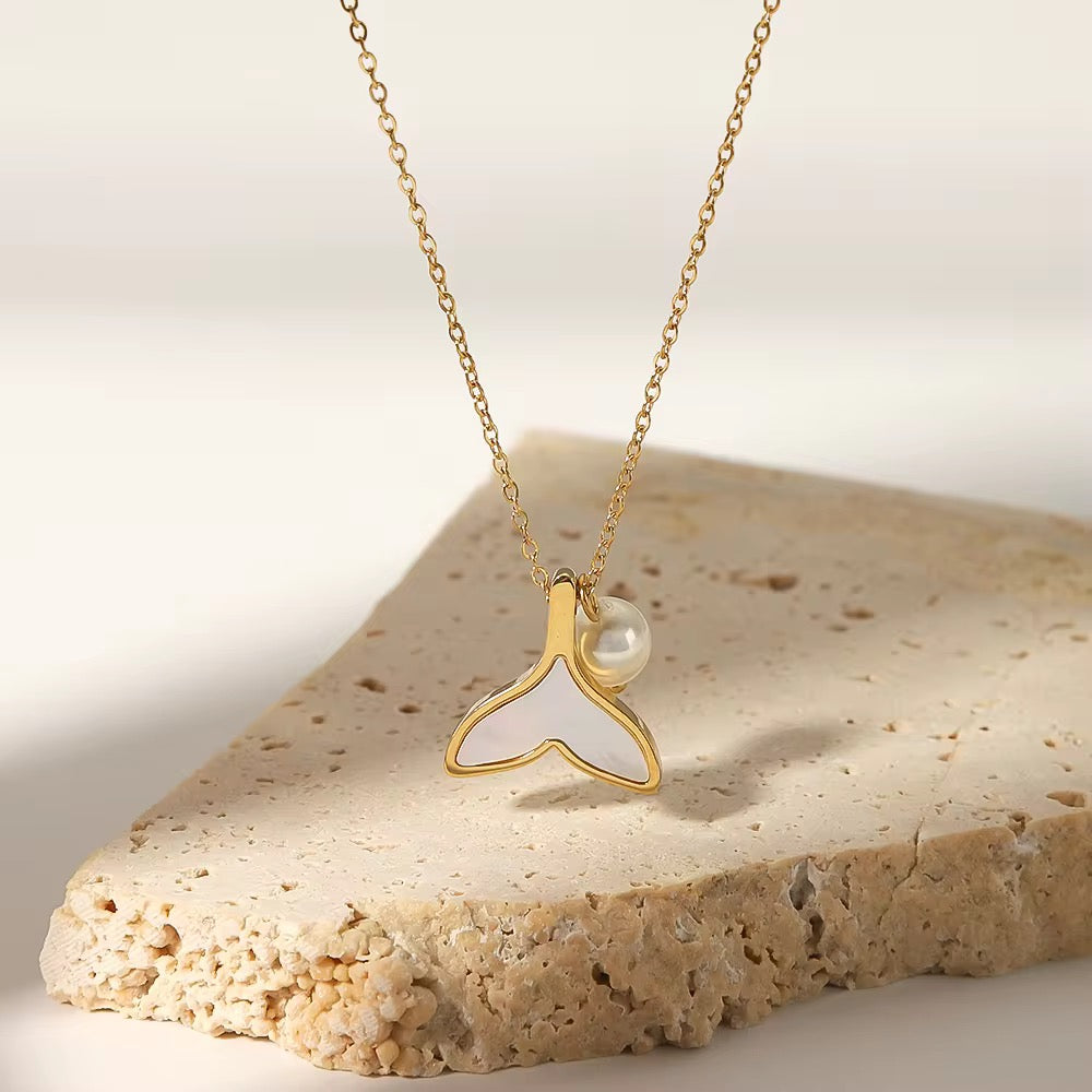 Dolphin Tail necklace