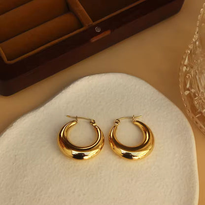 Tiara Hoops